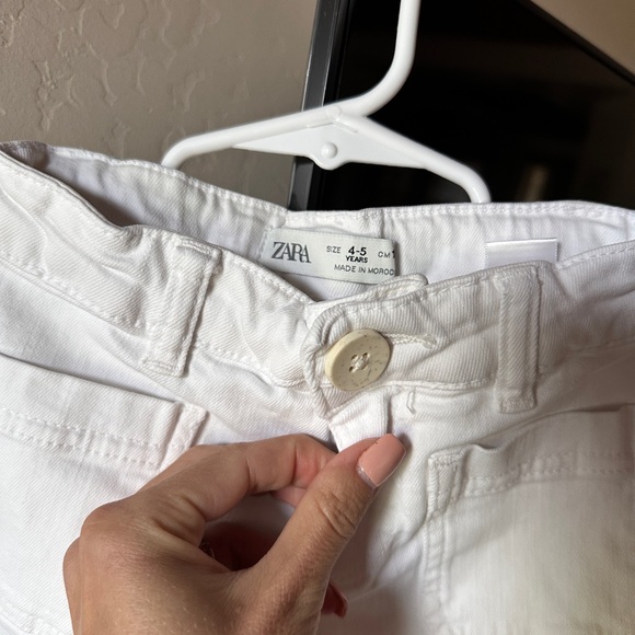 Zara wide leg jeans 4-5 years - Picture 4 of 4